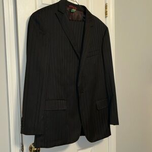 Via Amici men’s black striped suit lined 40